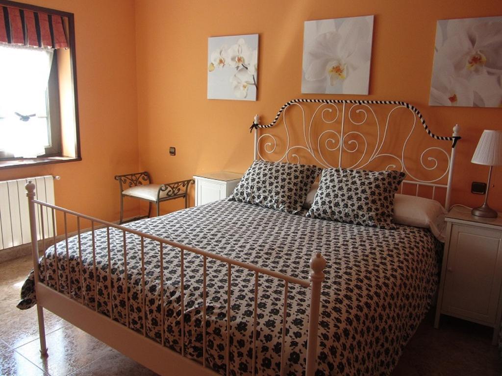 فيلا Vivienda Sampedri سانتيانا ذيل مار الغرفة الصورة